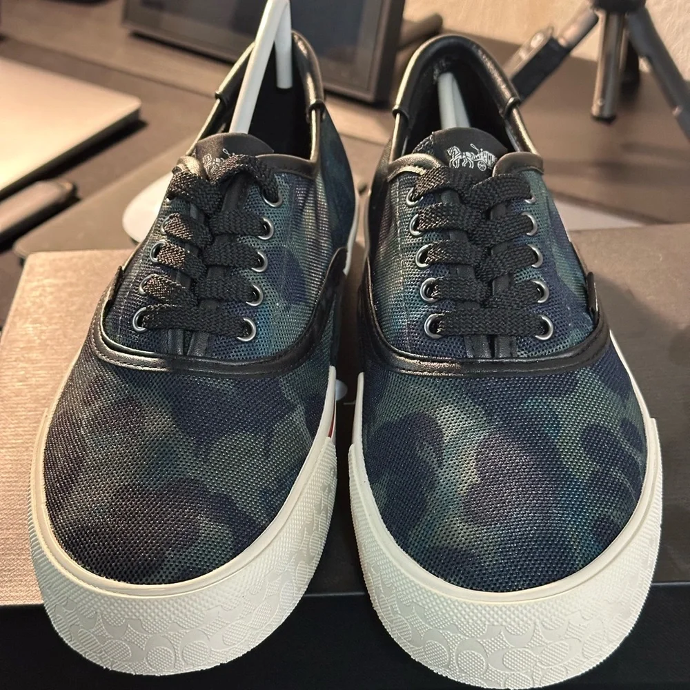 Coach shoes - Picture 5 of 5